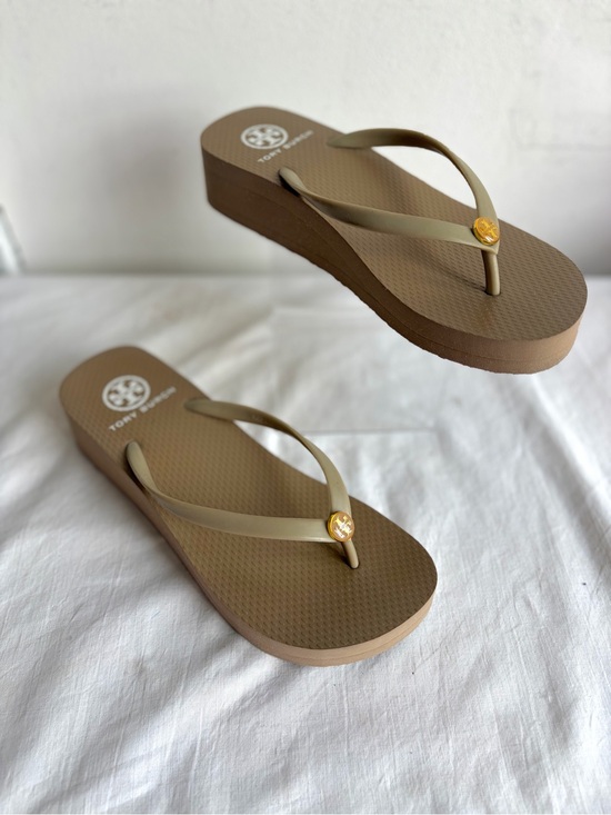 Tory Burch Shoes - Tory Burch Taupe Thin Wedge Platform Flip Flops Sandals Gold Logo